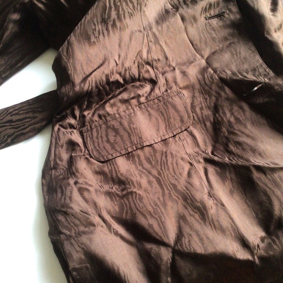 CHICOS BROWN SILK SAFARI JACKET MEDIUM - Picture 9 of 11